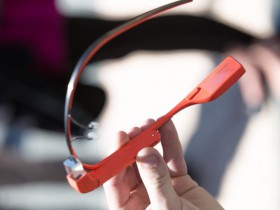 Google Glass利用骨传导技术打造私人音频